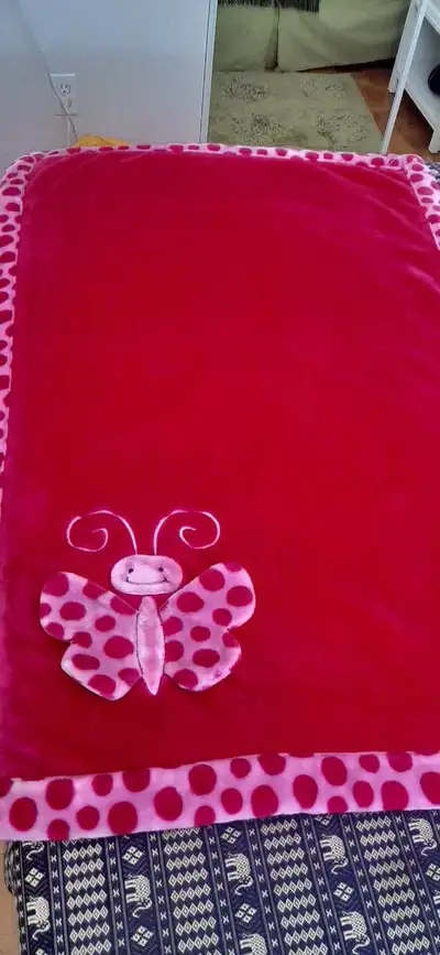 Couverture pour petite fille, View more