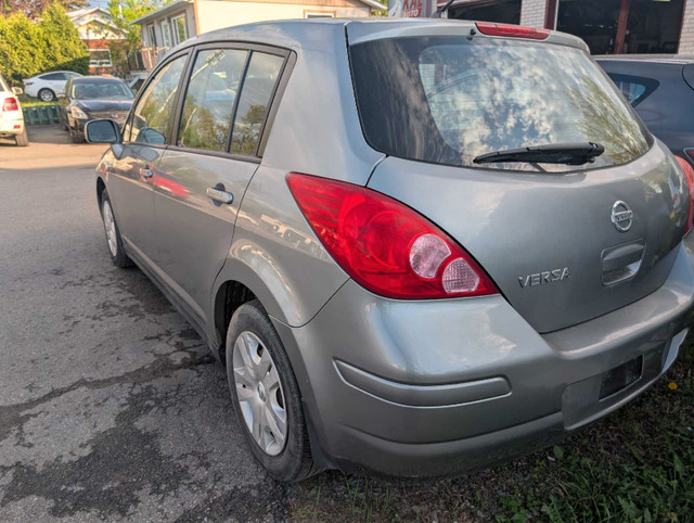 2009 Nissan Versa Only 155000km! dans Autos et camions  à Ville de Montréal - Image 4