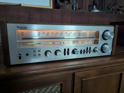 Technics SA-600 AM/FM Stereo receiver, View more