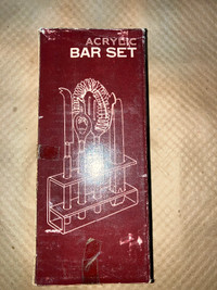 Acrylic bar set