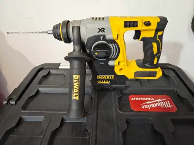 Dewalt 20v Max XR 1" SDS-Plus Rotary Hammer, View more