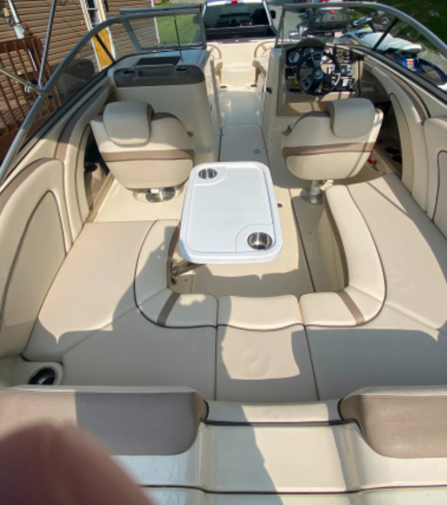 2014 Yamaha 240SX in Powerboats & Motorboats in Cape Breton - Image 4