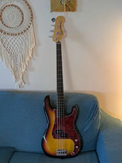 This is a pretty dang cool bass. It's in great shape and works well. Pretty unique feel on the fretl...