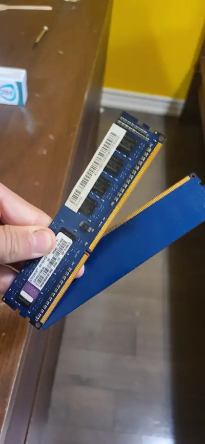 Ddr 3 ram from an old acer aspire. Perfect condition. I'll sell one or both sticks. $15 for both