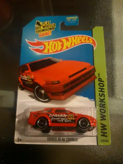Toyota AE86 Corolla Hot Wheels Drift Race 2015 NIP $10