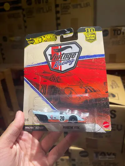 Mint card, may consider trades. Firm price. Pickup in Richmond Hill, 2 available.