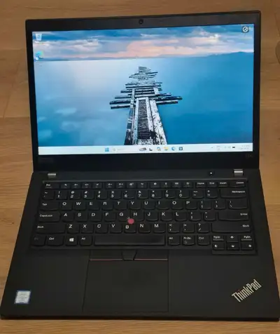 Lenovo ThinkPad T490 Touchscreen, View more