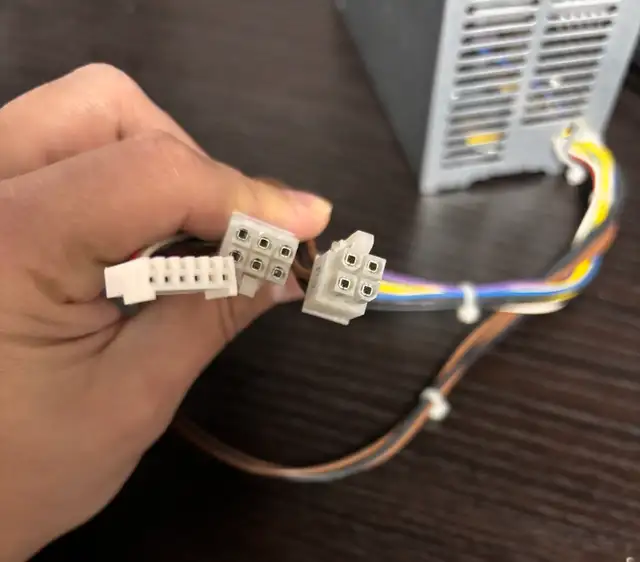 25$  Alimentation HP NEUVE 240W – Remplacement PC HP (SFF) in Desktop Computers in City of Montréal - Image 5