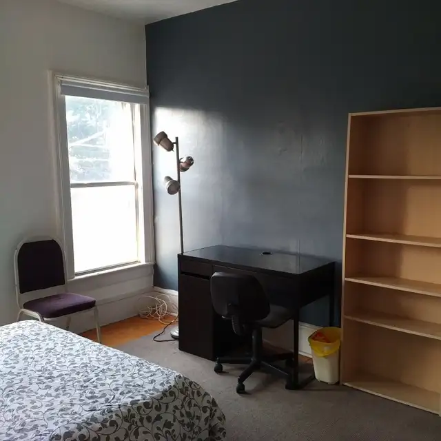Furnished rooms from October Downtown Toronto in Room Rentals & Roommates in City of Toronto - Image 4