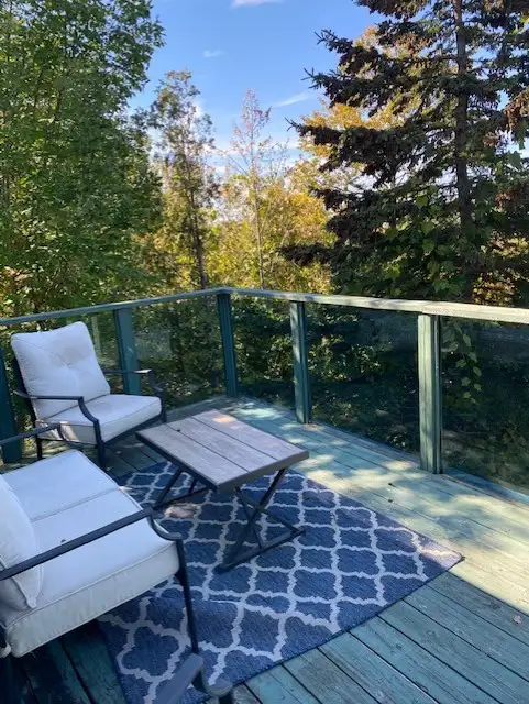 Waterfront Cottage For Rent near Toronto in Ontario in Canada - Image 10