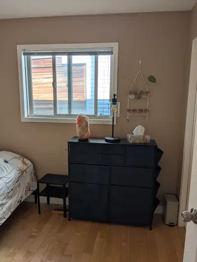 Short Term Room for Rent