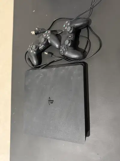 PS4 slim with 2 controllers