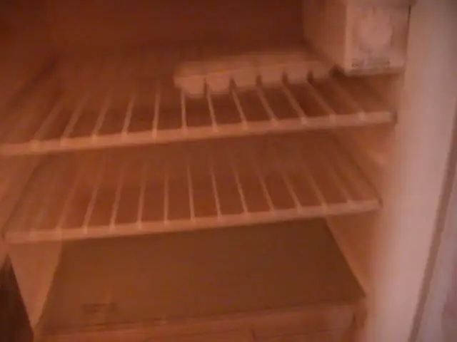 LG Portable Refrigerator in Refrigerators in West Island - Image 5