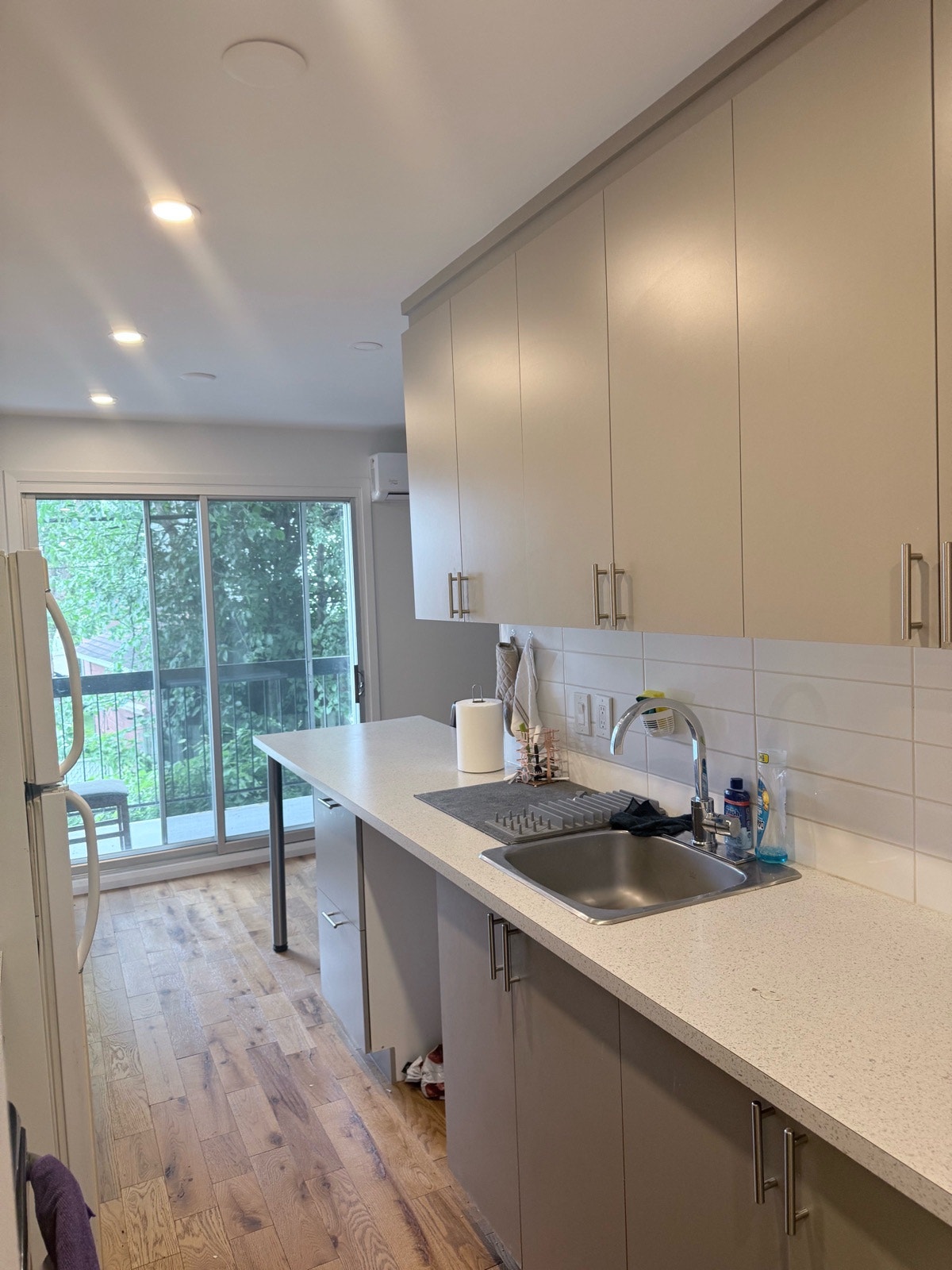 21 Rue Bélanger — photo 3