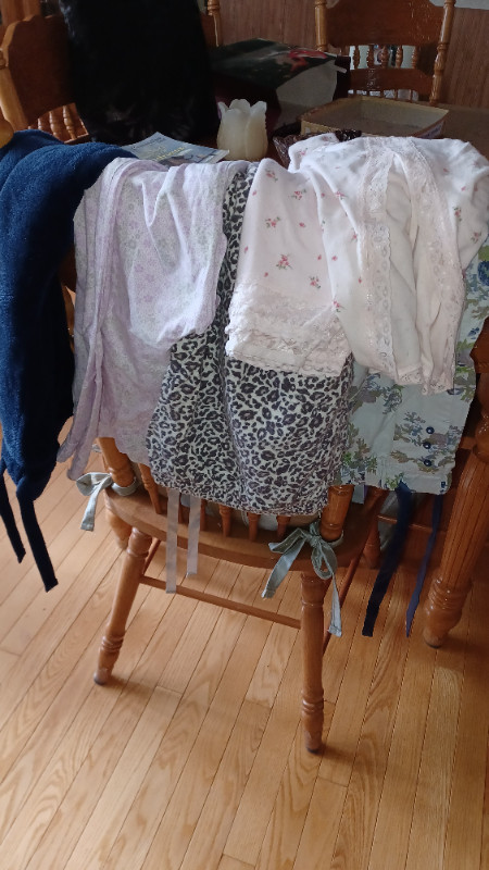 Ladies variety of clothing - selling all as 1 unit. in Women's - Tops & Outerwear in Saint John - Image 4