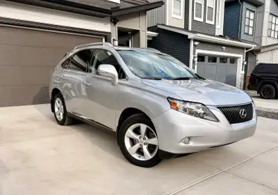 2012 Lexus RX 350 **IF THE AD IS UP IT IS AVAILABLE** Low mileage for the year, only 99,000km. Loade...