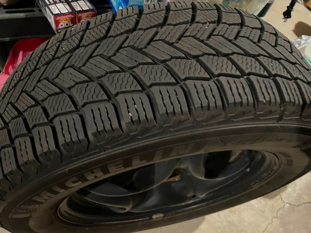 Michelin ice x winter tires with rims in Tires & Rims in Kitchener / Waterloo - Image 2
