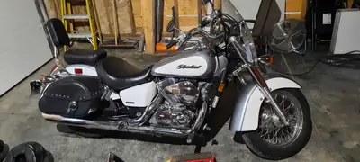 Honda Shadow 750 aero Low km Well maintained Oil and final drive oil just changed New front and rear...