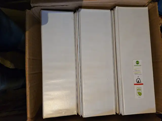 Lot of NEW UNUSED 3 inch D-ring binders & NEW Binder Carry Case in Storage & Organization in St. Albert - Image 3