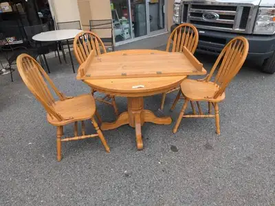 OAK DINING TABLE WITH LEAF AND 4 CHAIRS, View more