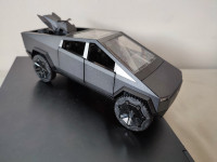 1:24 Tesla Cybertruck Model 