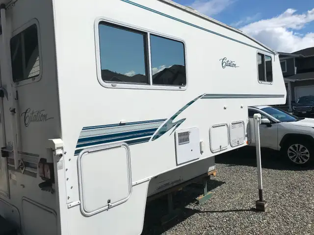 Citation Camper in Travel Trailers & Campers in Kamloops - Image 3