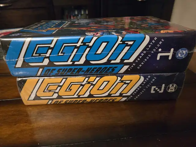 Legion of Super-Heroes 5 Years Later omnibus 1 and 2 in Comics & Graphic Novels in Kingston - Image 4