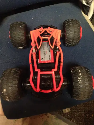 VTG 1994 Kenner XRC Ricochet 49MHz 9.6v R/C No Remote, View more