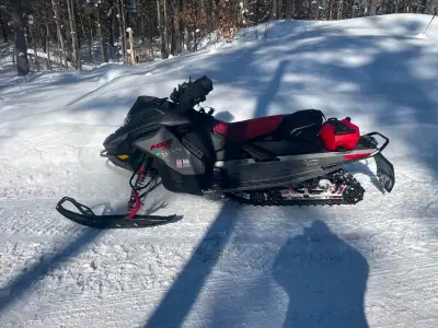 IF THE ADS UP ITS AVAILABLE. 2023 skidoo MXZ XRS 850 electric reverse, electric start, loaded with f...