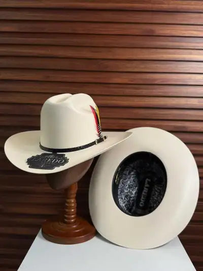 Cowboys hat , View more