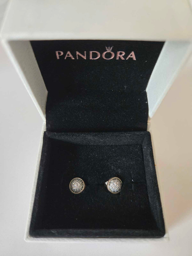 Pandora pavé earrings in Jewellery & Watches in Gatineau