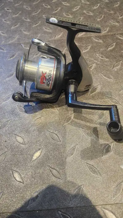 Shimano FX 4000FB Reel, View more