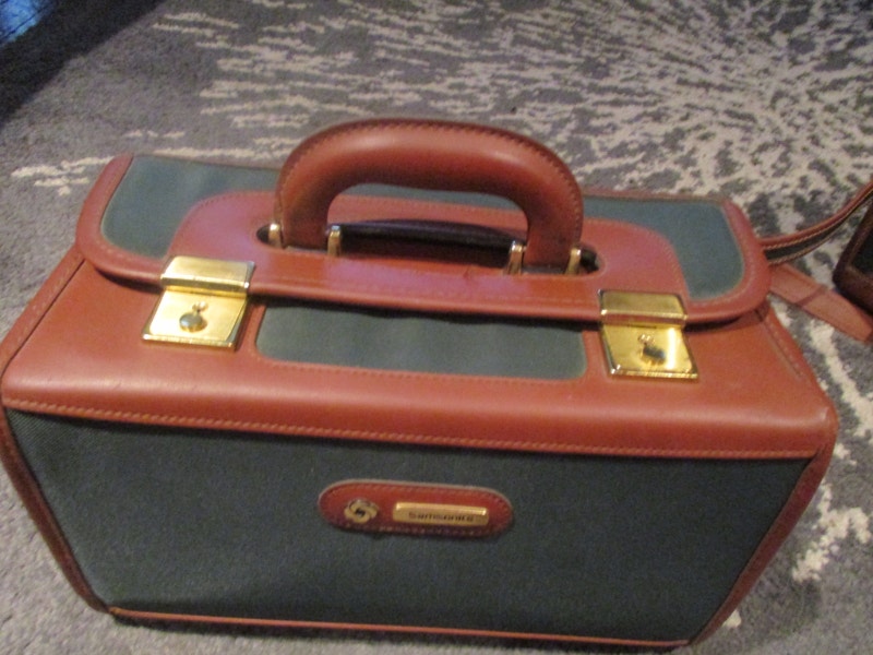 SAMSONITE VANITY CASE CUIR & TOILE TRAIN CASE | Other | City of ...