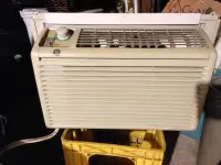 FIRST $75 TAKES IT ~ GE Window Air Conditioner ~