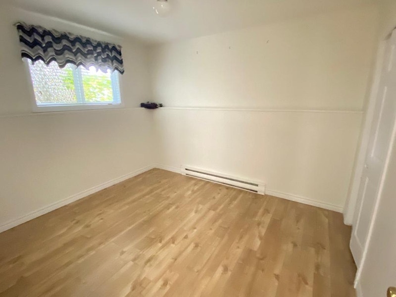 3 Bedroom House near sheridan college Long Term Rentals Mississauga