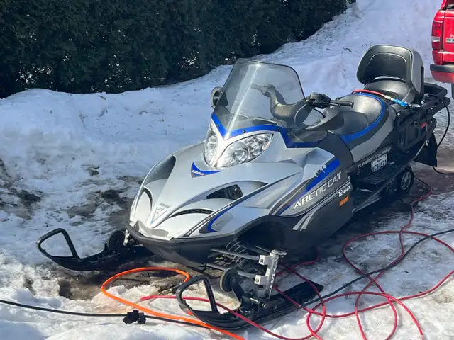 skidoo artic cat 2006 660 turbo comme neuf in Snowmobiles in Trois-Rivières - Image 2