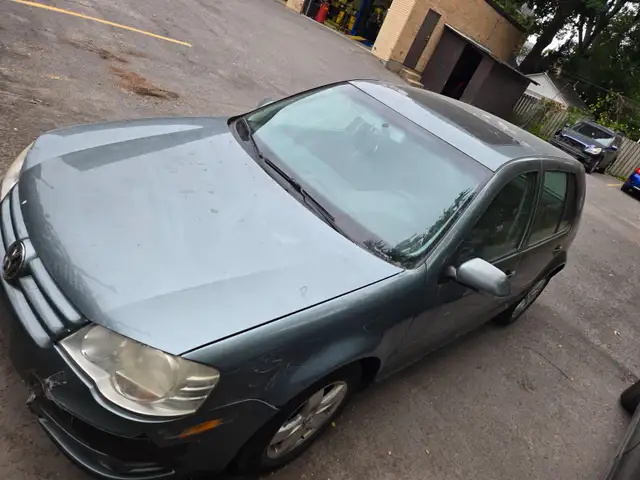 2009 VW Golf $2,150585559245975736321