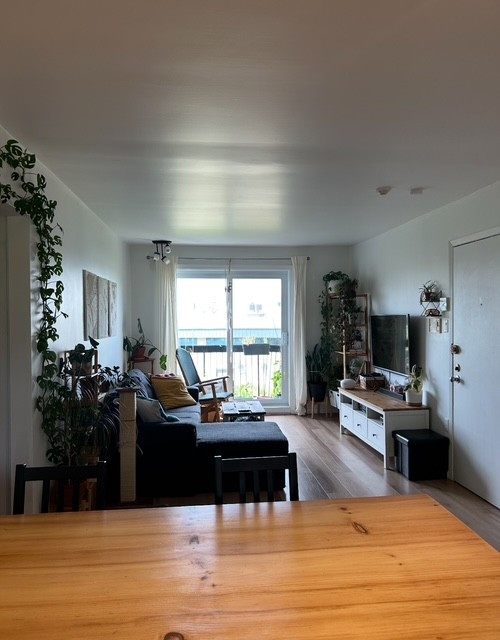 Très beau logement à louer style condo a Longueuil 4 1/2 , 1385$ dans Locations longue durée  à Longueuil/Rive Sud - Image 2