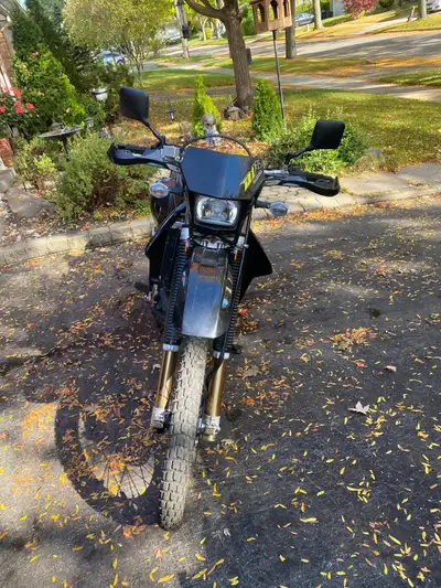 2023 Suzuki DRZ 400 like new condition only 2000 km has hand guards aftermarket exhaust & stock exha...