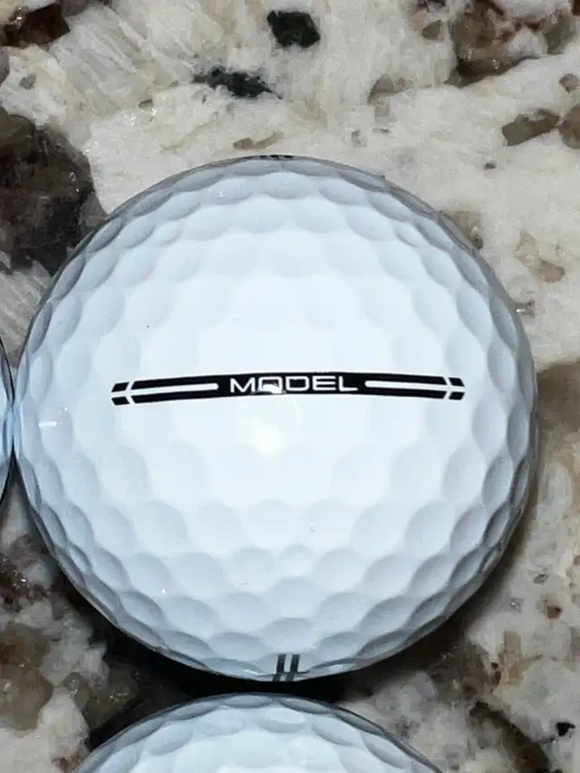 Wilson Model, Staff Model, Staff Model X used golf balls in Golf in Kitchener / Waterloo - Image 4