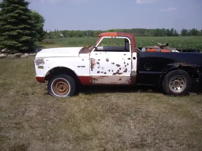 1969 Chev C10 1/2 ton with a 3 in chop sitting on a 2008 short box frame with a posi diff with disc...