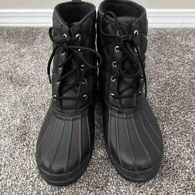 Black Sperry women’s boots, View more