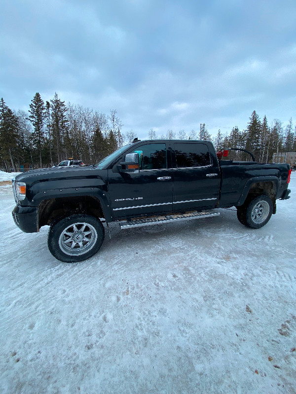 2015 GMC Denali in Cars & Trucks in Winnipeg - Image 2