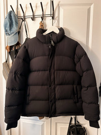  Size medium TNA the super puff coat