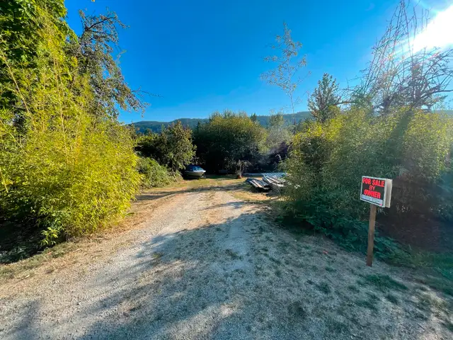 Premium building lot on Saltspring Island!63860085012483121