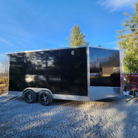 Aluminum enclosed trailer