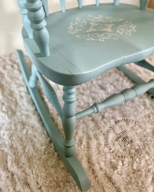Refinished Oak Rocking Chair in Chairs & Recliners in Kingston - Image 7