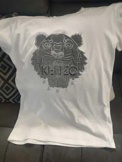 Men's KENZO White T Shirt Like New Size Medium , View more