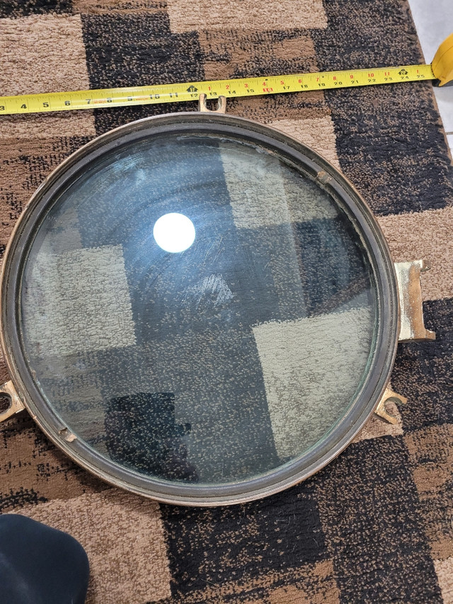 18". WW2. ANTIQUE BRONZE PORTHOLE. ANTIQUE BOAT WINDOW. PORTHOLE in Arts & Collectibles in City of Toronto