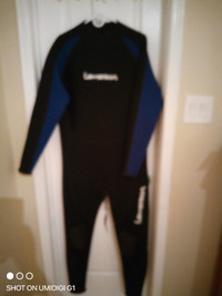 Basically *NEW* full length wetsuit 